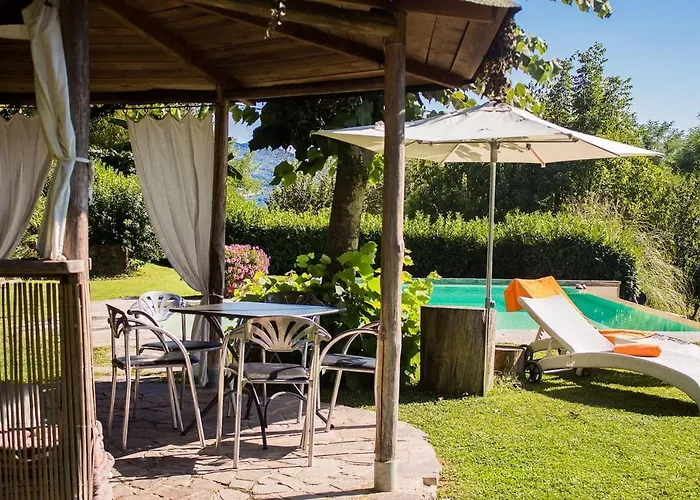 Tuscan Farm With Spectacular Views *